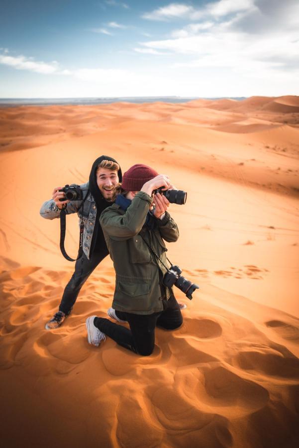 Erg Chebbi Dunes Desert Camp Hotel Мерцуга Екстериор снимка